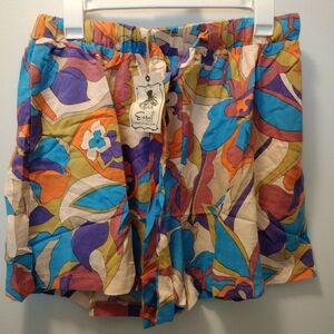 easel Vibrant Multicolor Floral Shorts in Blue, Tan & Purple